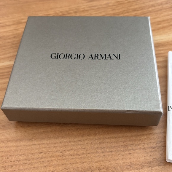 Giorgio Armani blue leather wallet - Picture 6 of 7